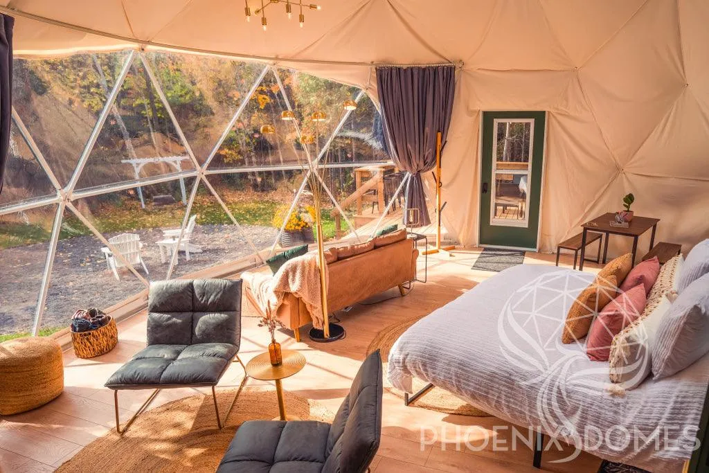 4-Season DELUXE Glamping Package Dome - 26'/8m - Phoenix Domes