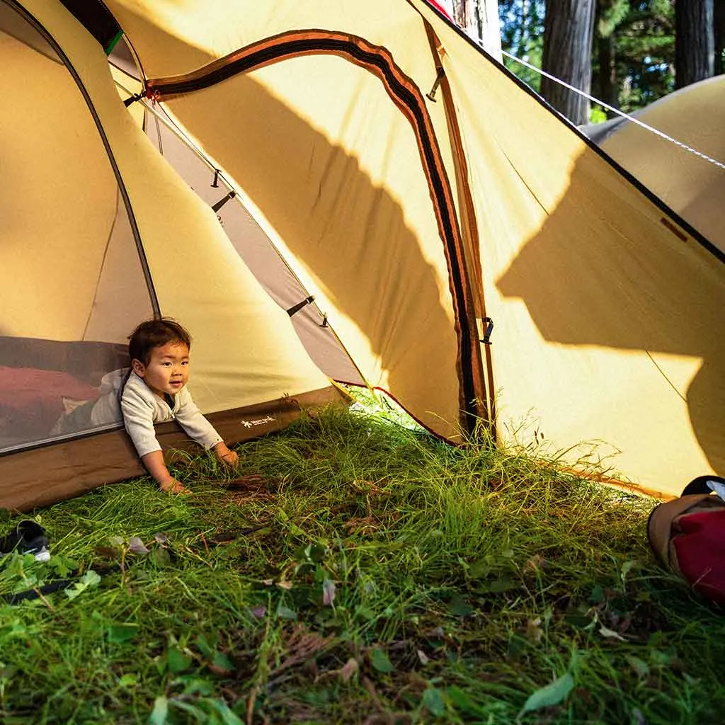 Amenity Dome Tent 4P | SMALL DEFECT SALE